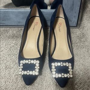 Elegant Navy Blue Women's Shoes with Embellished Buckle